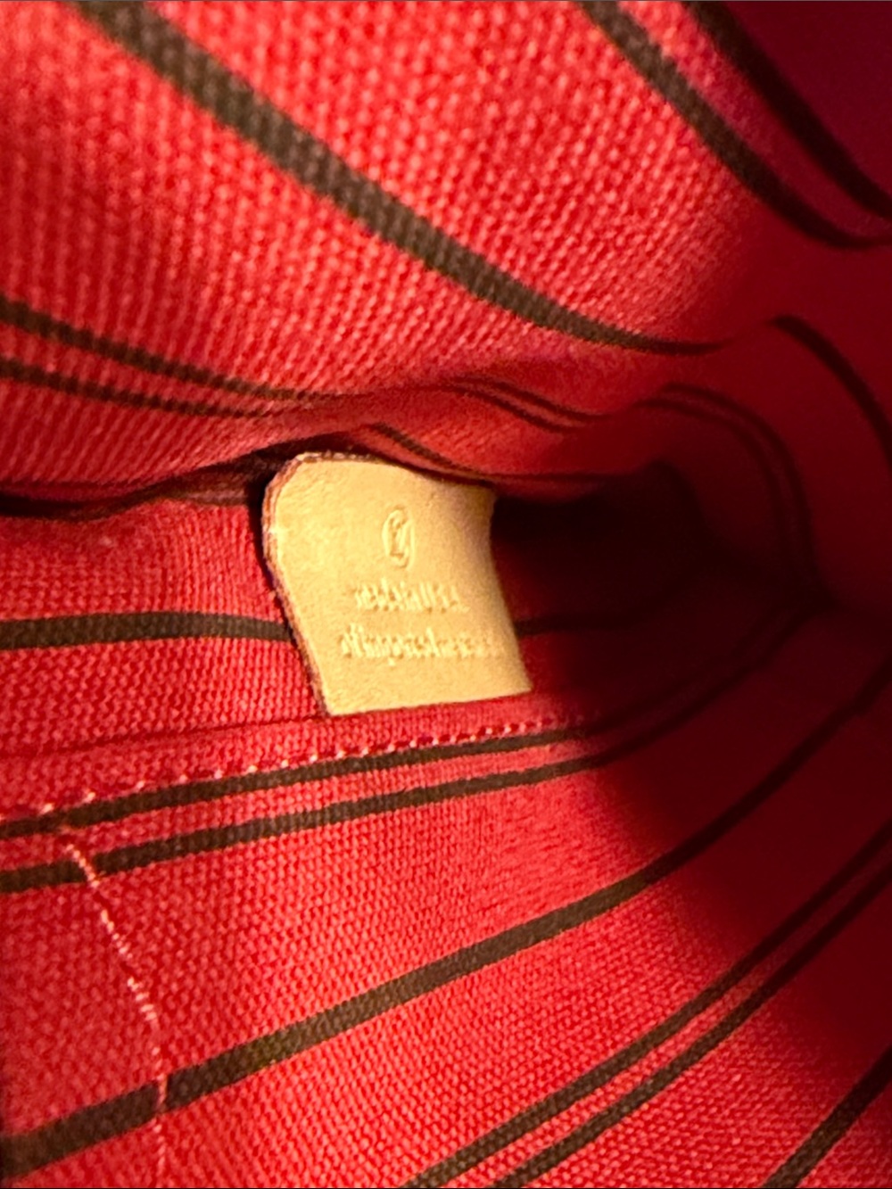 🔥🔥FLASH SALE🔥🔥Louis Vuitton Monogram Canvas Pouch - Picture 13 of 16
